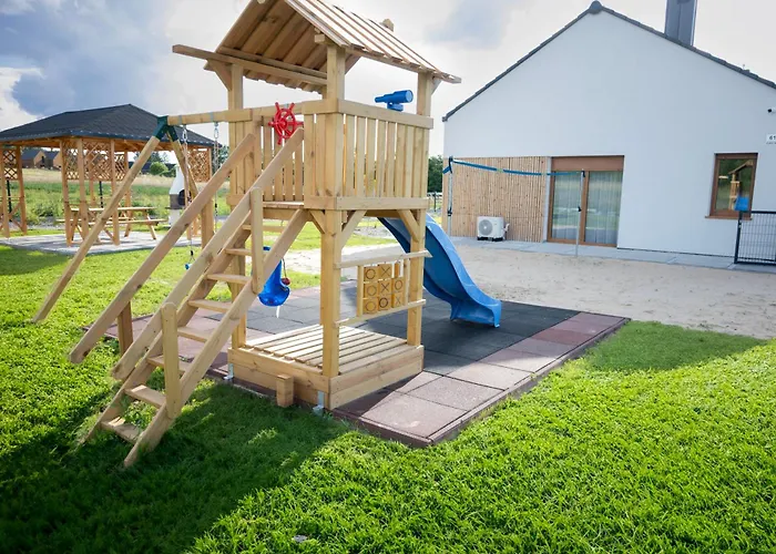 Holiday home Dom Caloroczny W Sierakowie Nr 2 Sierakow (Greater Poland)